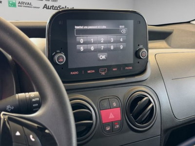 Fiat Fiorino Furgone cargo 1.3 mjt 95cv Adventure (13)
