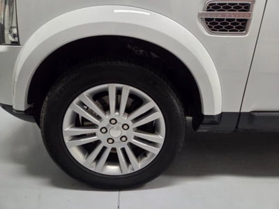 Land Rover Discovery 4 3.0 TDV6 211CV HSE (17)