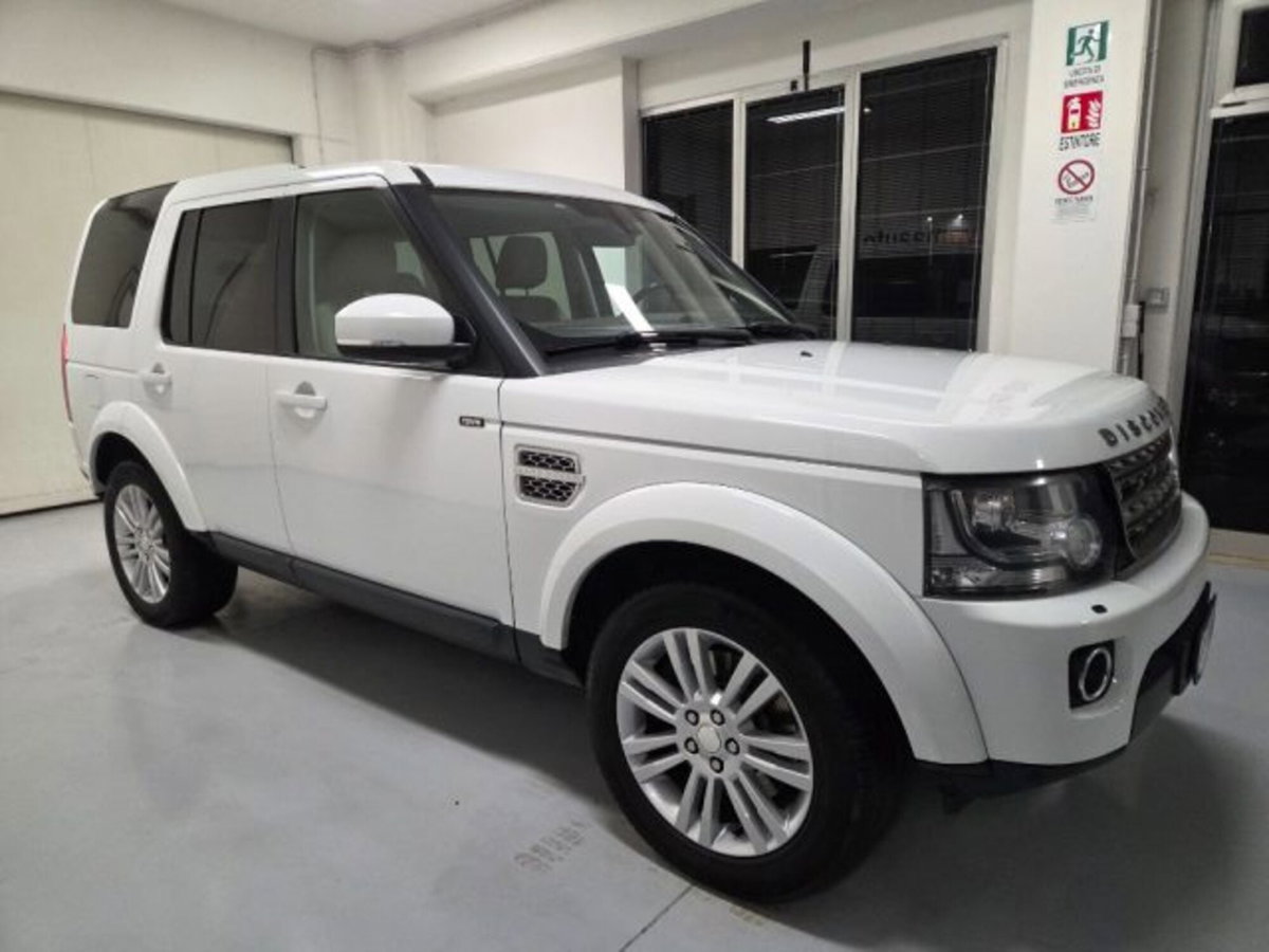 Land Rover Discovery 4 3.0 TDV6 211CV HSE (3)