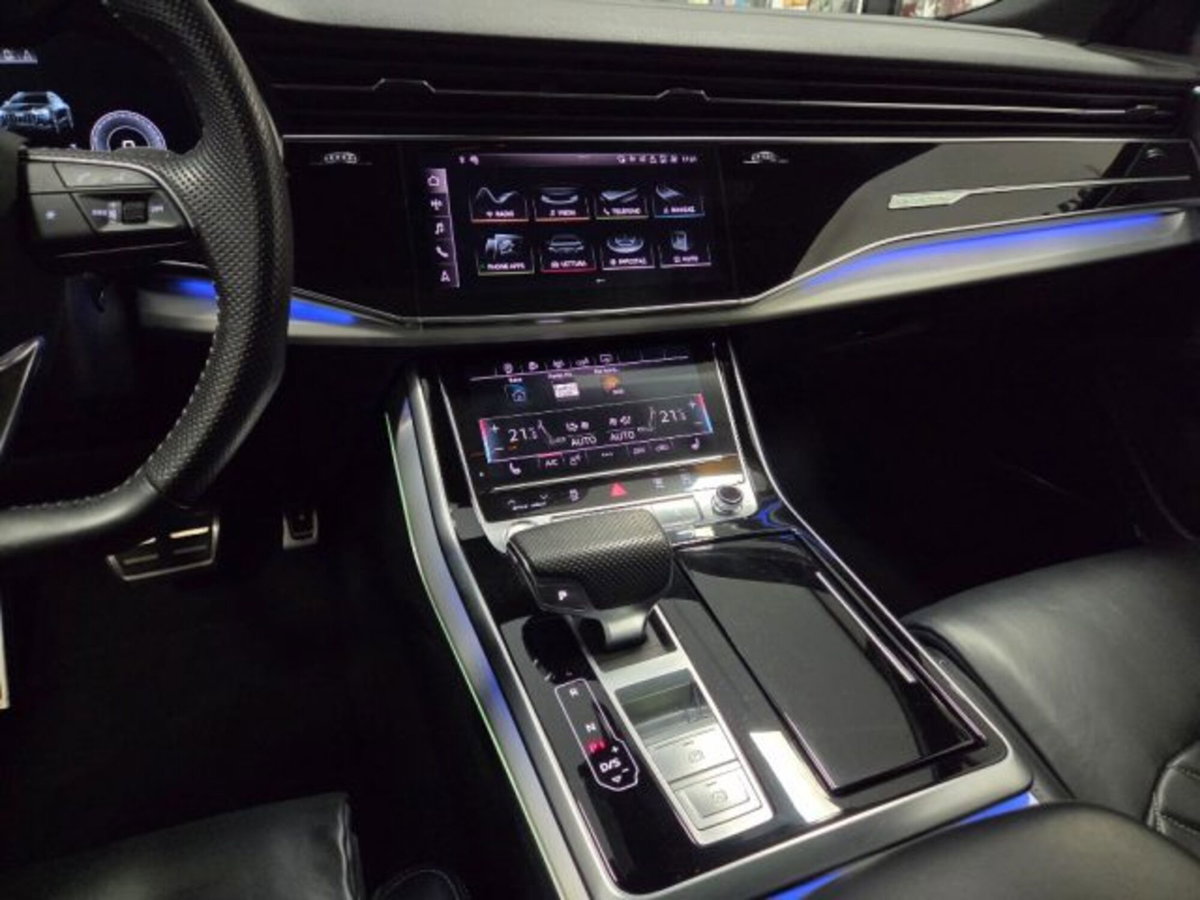 Audi Q8 Sportback 50 quattro (18)