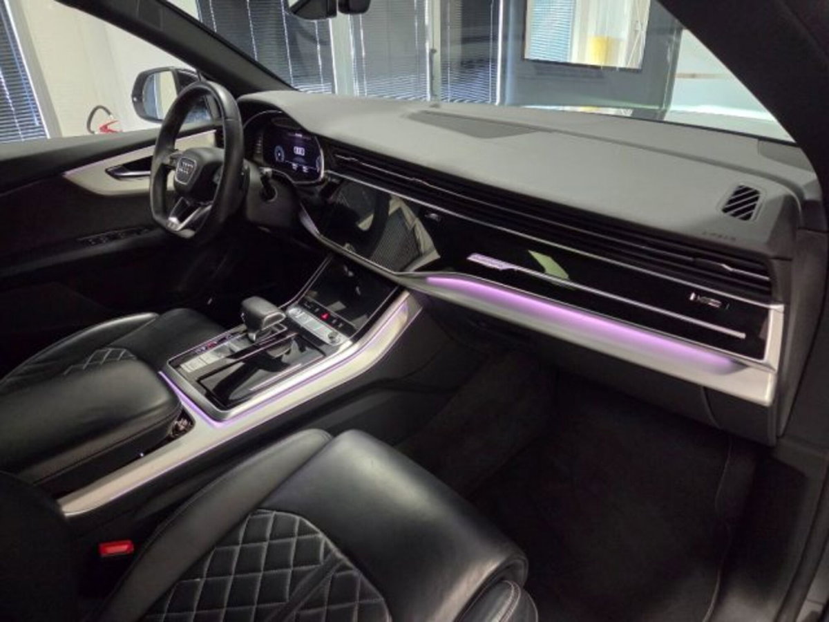 Audi Q8 Sportback 50 quattro (19)