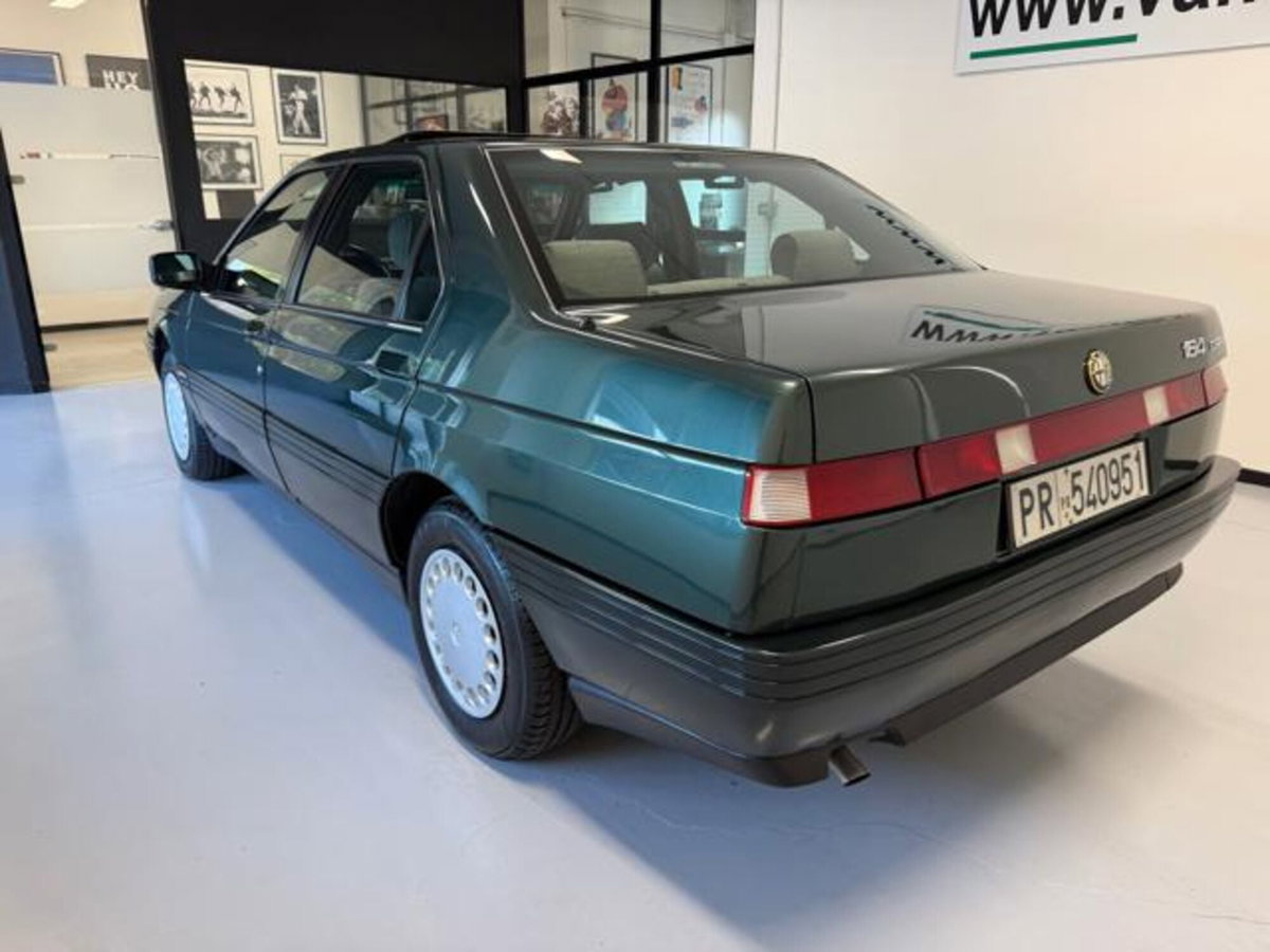 Alfa Romeo 164 2.0i Twin Spark (8)