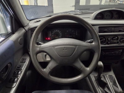 Mitsubishi Pajero 2.5 TDI cat GLS Autocarro (11)
