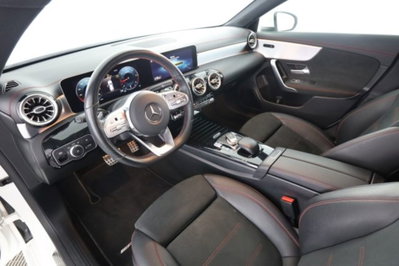 Mercedes-Benz CLA Shooting Brake 200 d Automatic Shooting Brake Premium usata