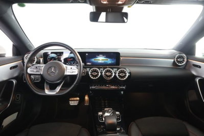 Mercedes-Benz CLA Shooting Brake 200 d Automatic Shooting Brake Premium (4)