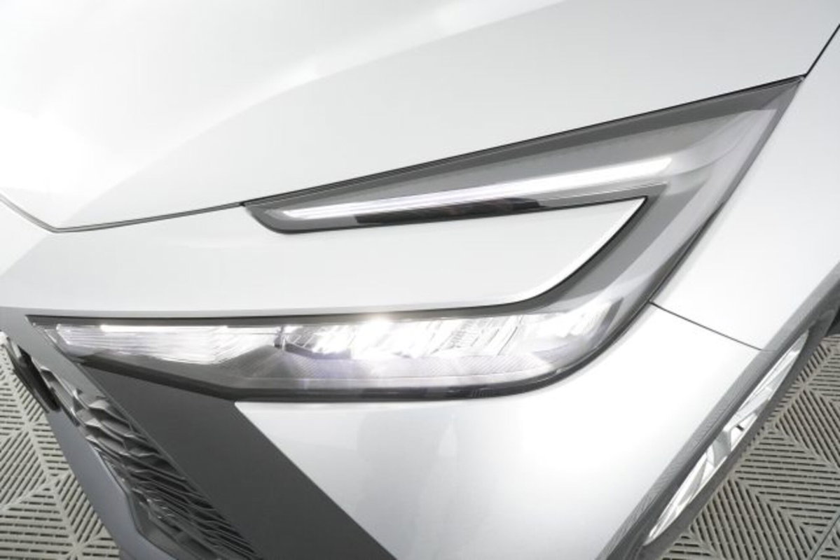 Toyota Toyota C-HR 1.8 hv Active eco fwd e-cvt (16)