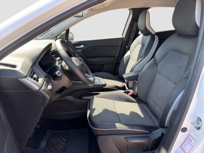 Renault Captur Plug-in Hybrid E-Tech 160 CV Intens (10)