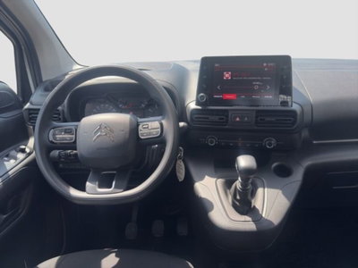 Citroen Berlingo BlueHDi 130 Stop&Start EAT8 Combi Feel (11)
