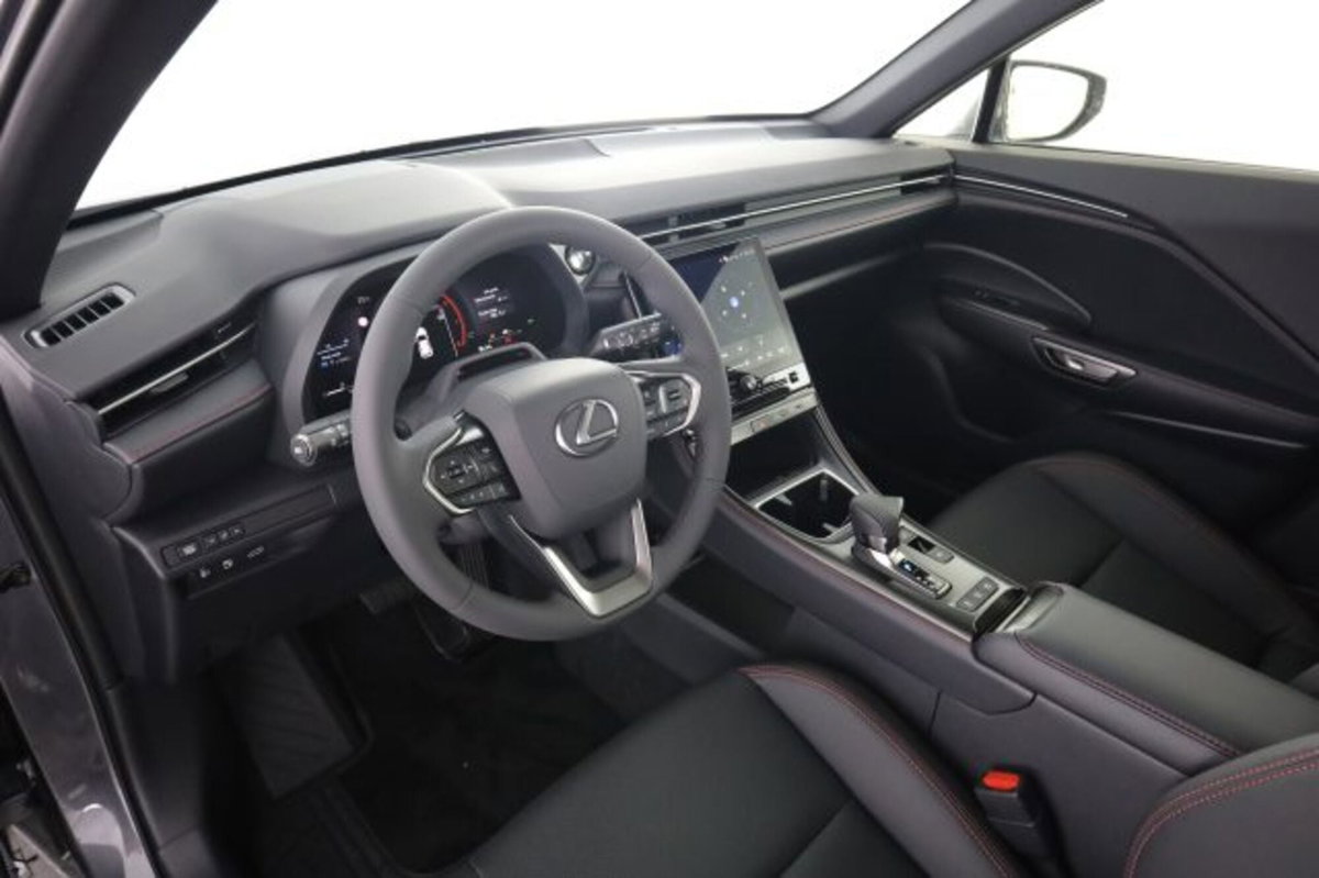 Lexus LBX 1.5 hybrid Elegant 2wd