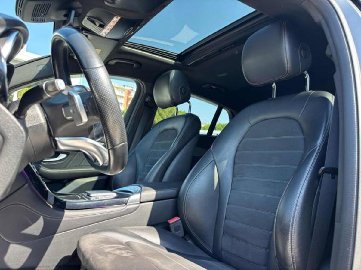 Mercedes-Benz GLC Coupé 220 d 4Matic Coupé Premium Plus (9)
