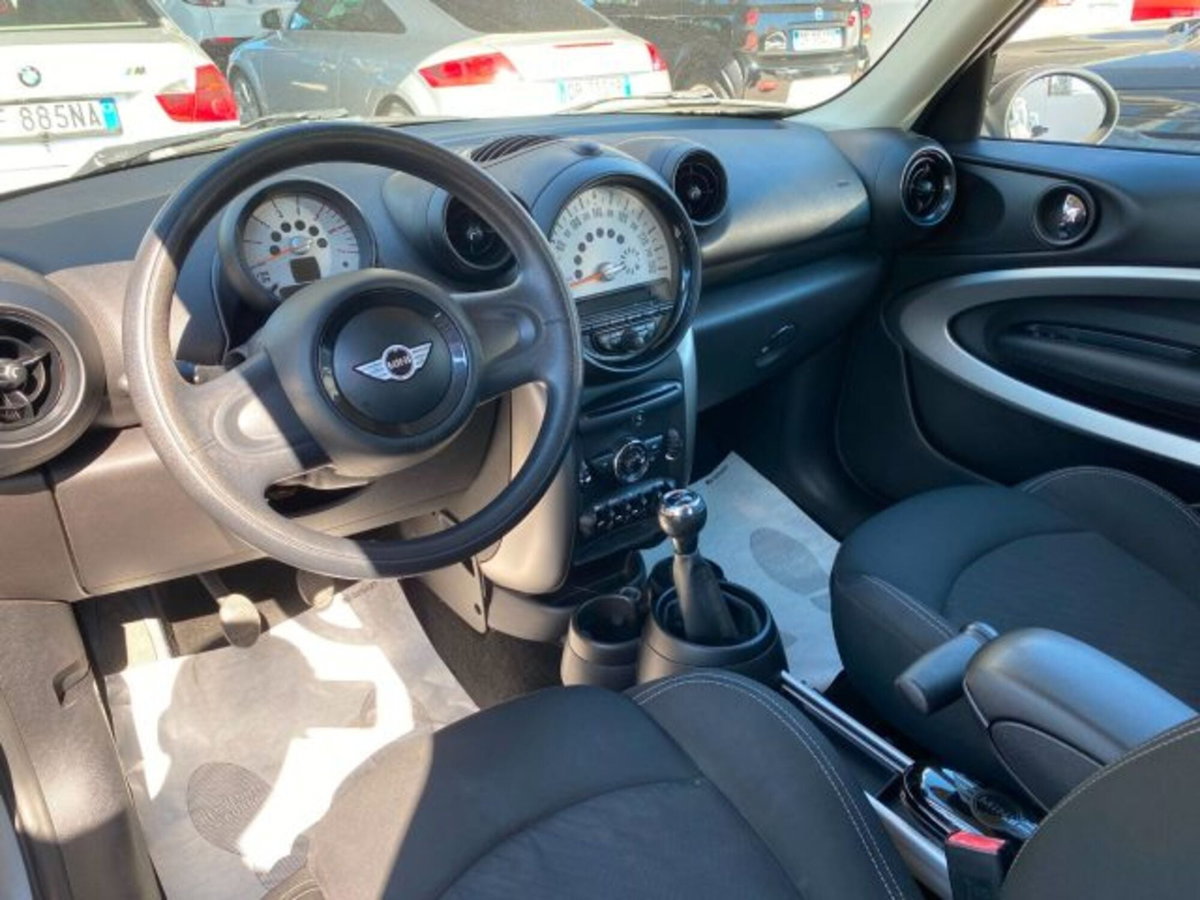 MINI Mini Paceman 1.6 Cooper D Paceman (7)