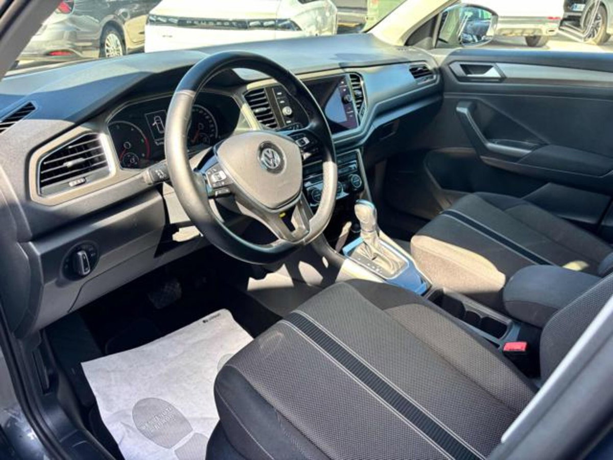 Volkswagen T-Roc 2.0 TDI SCR 150 CV DSG Business BlueMotion Technology (12)