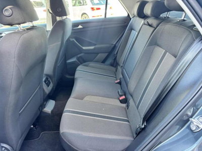 Volkswagen T-Roc 2.0 TDI SCR 150 CV DSG Business BlueMotion Technology (14)