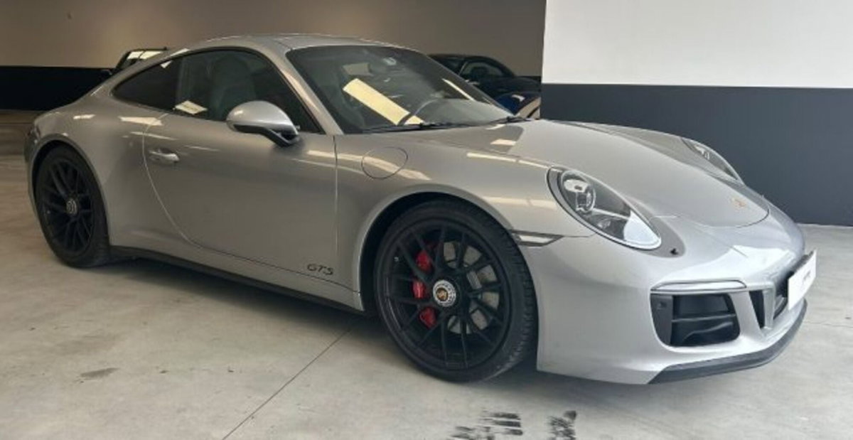 Porsche 911 Coupé 3.0 Carrera 4 GTS