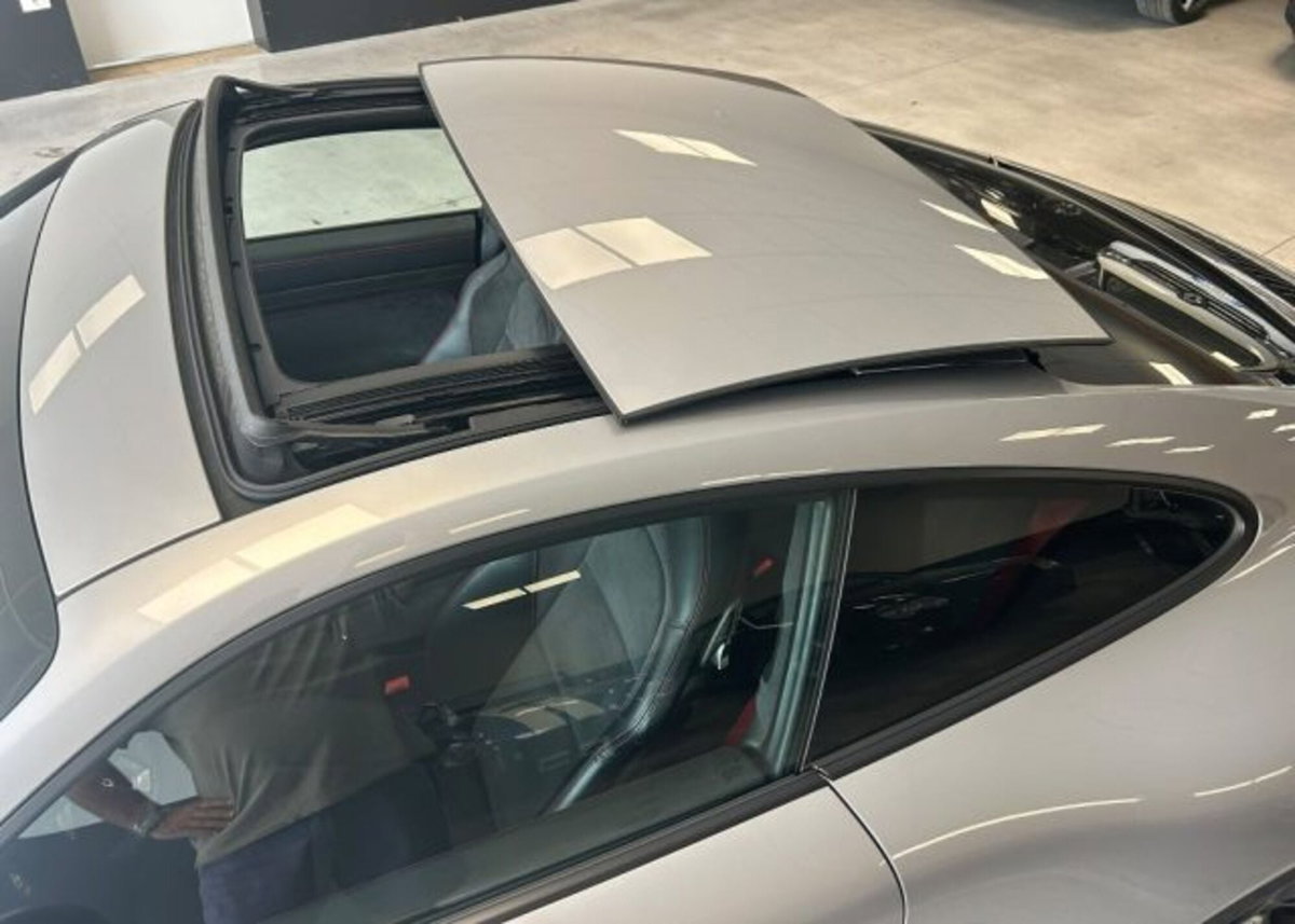 Porsche 911 Coupé 3.0 Carrera 4 GTS (6)