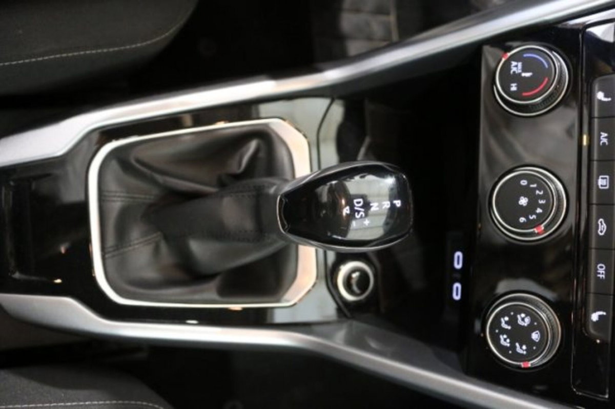 Volkswagen T-Roc 1.5 TSI ACT DSG Style BlueMotion Technology (16)