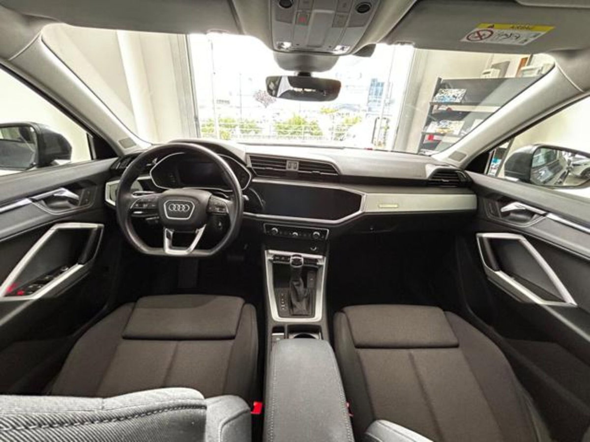 Audi Q3 Sportback 35 TDI quattro S tronic S line edition (16)