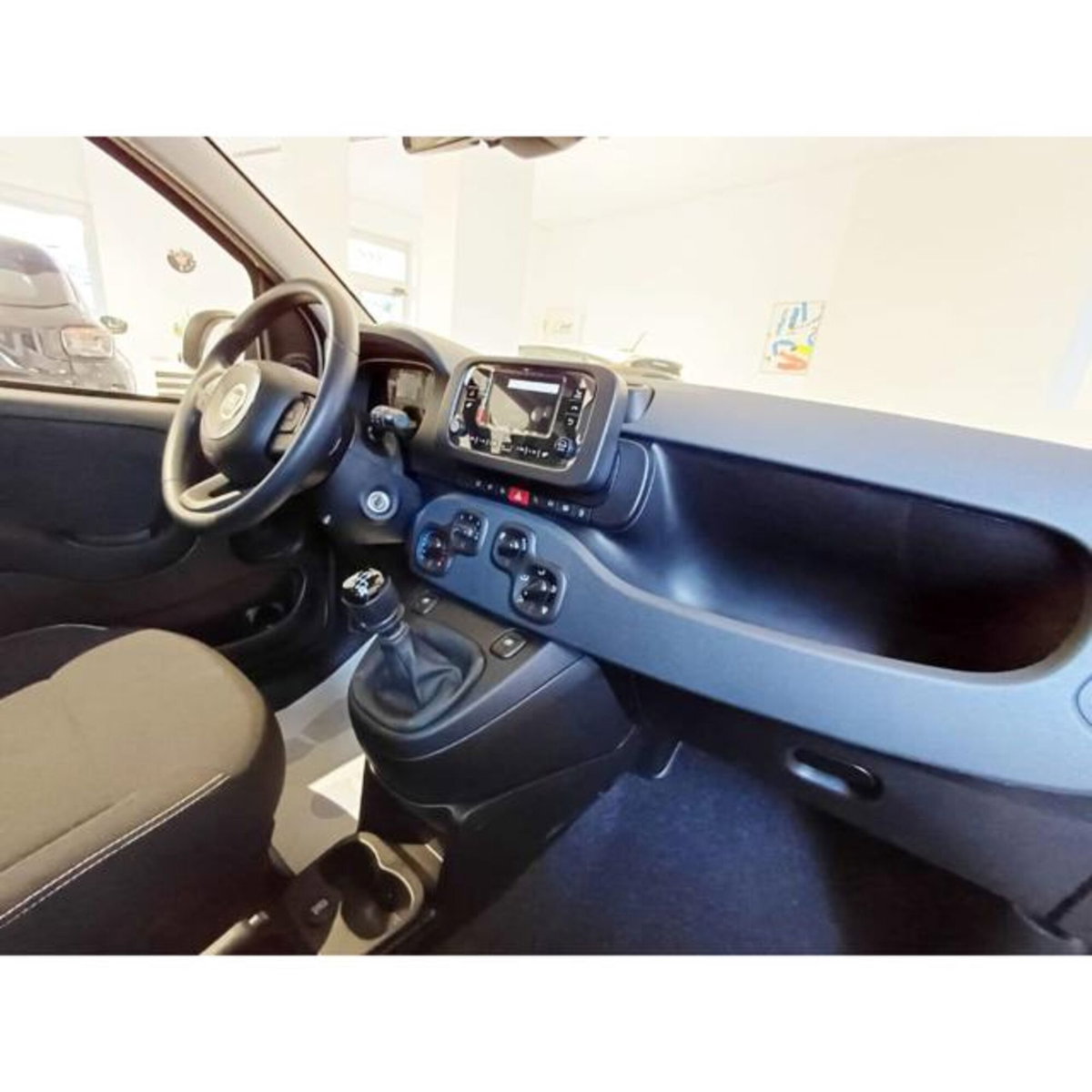Fiat Pandina 1.0 firefly hybrid s&s 70cv (3)