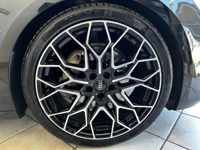 Audi A6 Avant 45 2.0 TFSI quattro ultra S tronic Business (8)