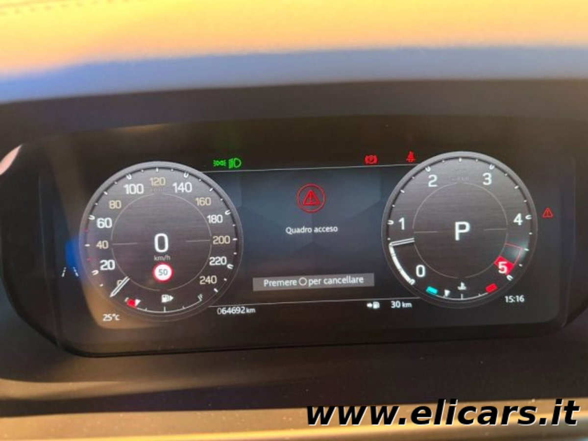 Land Rover Defender 110 3.0D I6 200 CV AWD Auto X-Dynamic S (13)