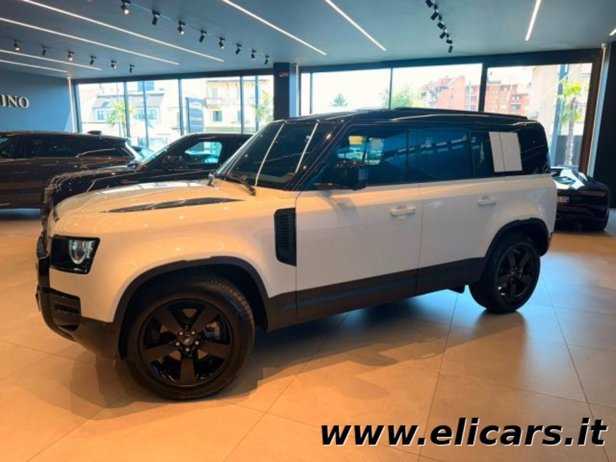 Land Rover Defender 110 3.0D I6 200 CV AWD Auto X-Dynamic S (3)