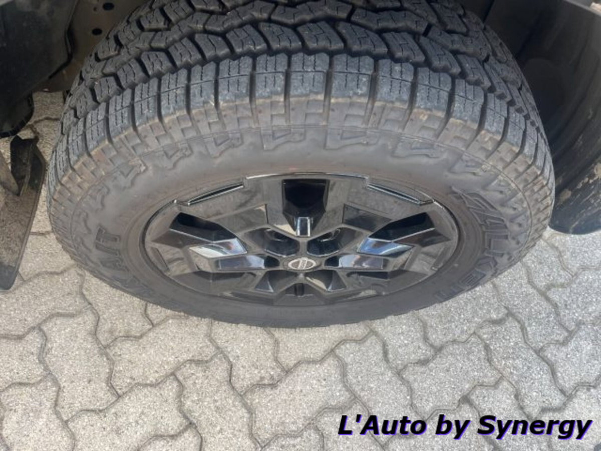 Nissan Navara 2.3 dCi 190 CV 7AT 4WD Double Cab N-Guard (6)