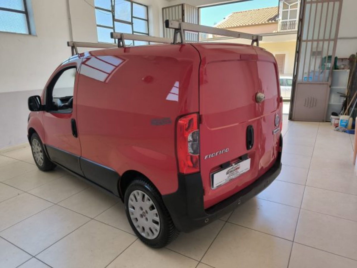 Fiat Fiorino combi N1 1.3 mjt 95cv Adventure (4)