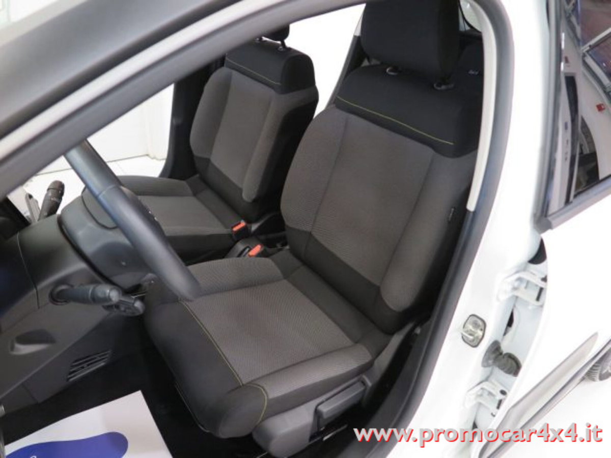 Citroen C3 PureTech 82 Shine (10)