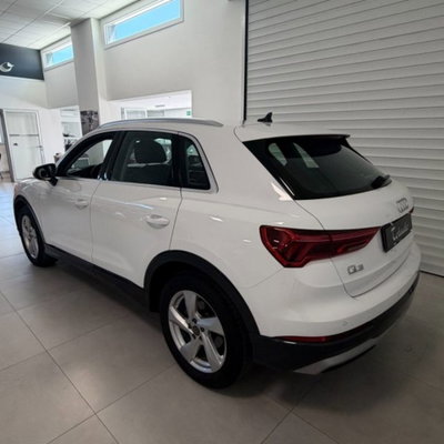 Audi Q3 35 TDI quattro S tronic Business Advanced (5)