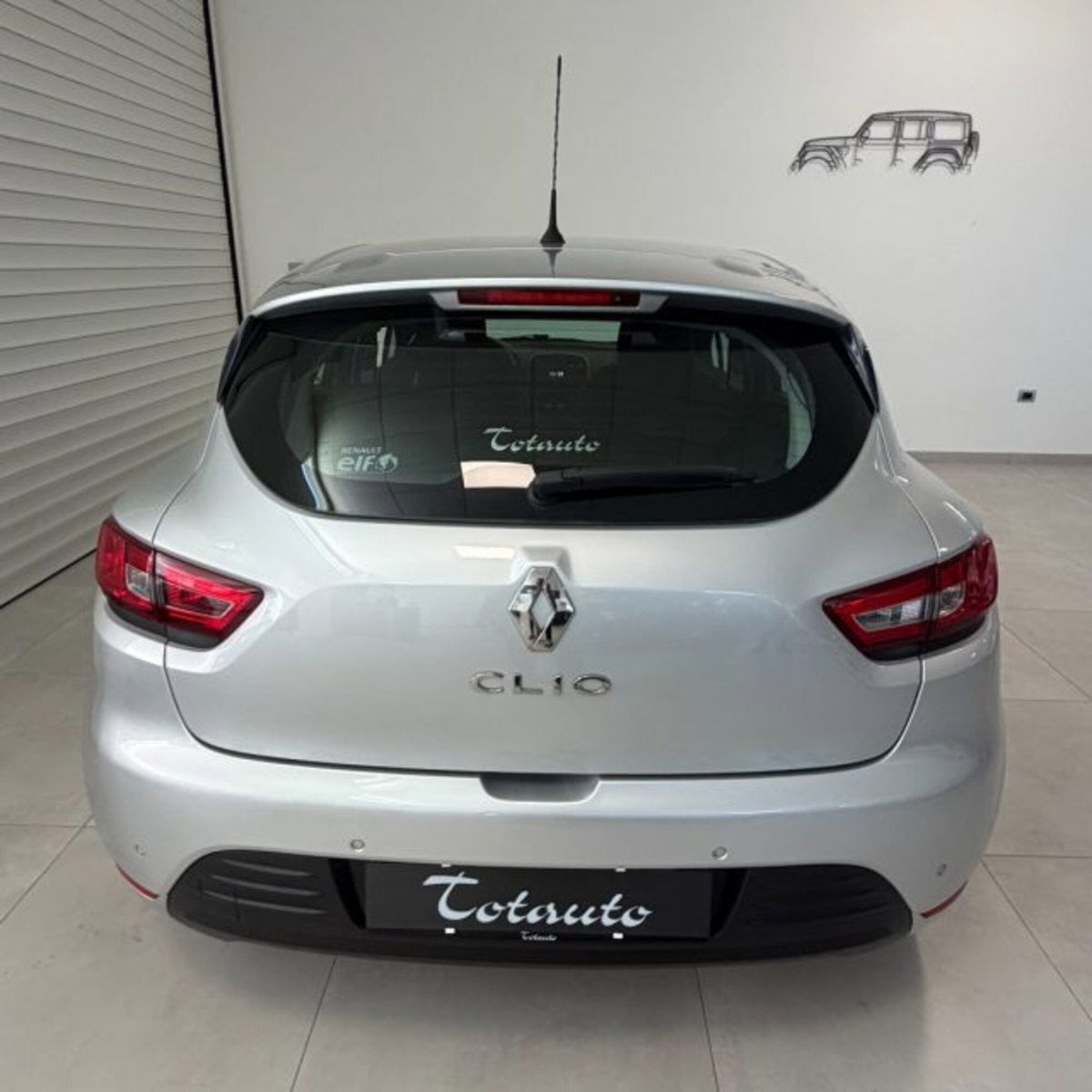 Renault Clio dCi 8V 90 CV 5 porte Business (10)