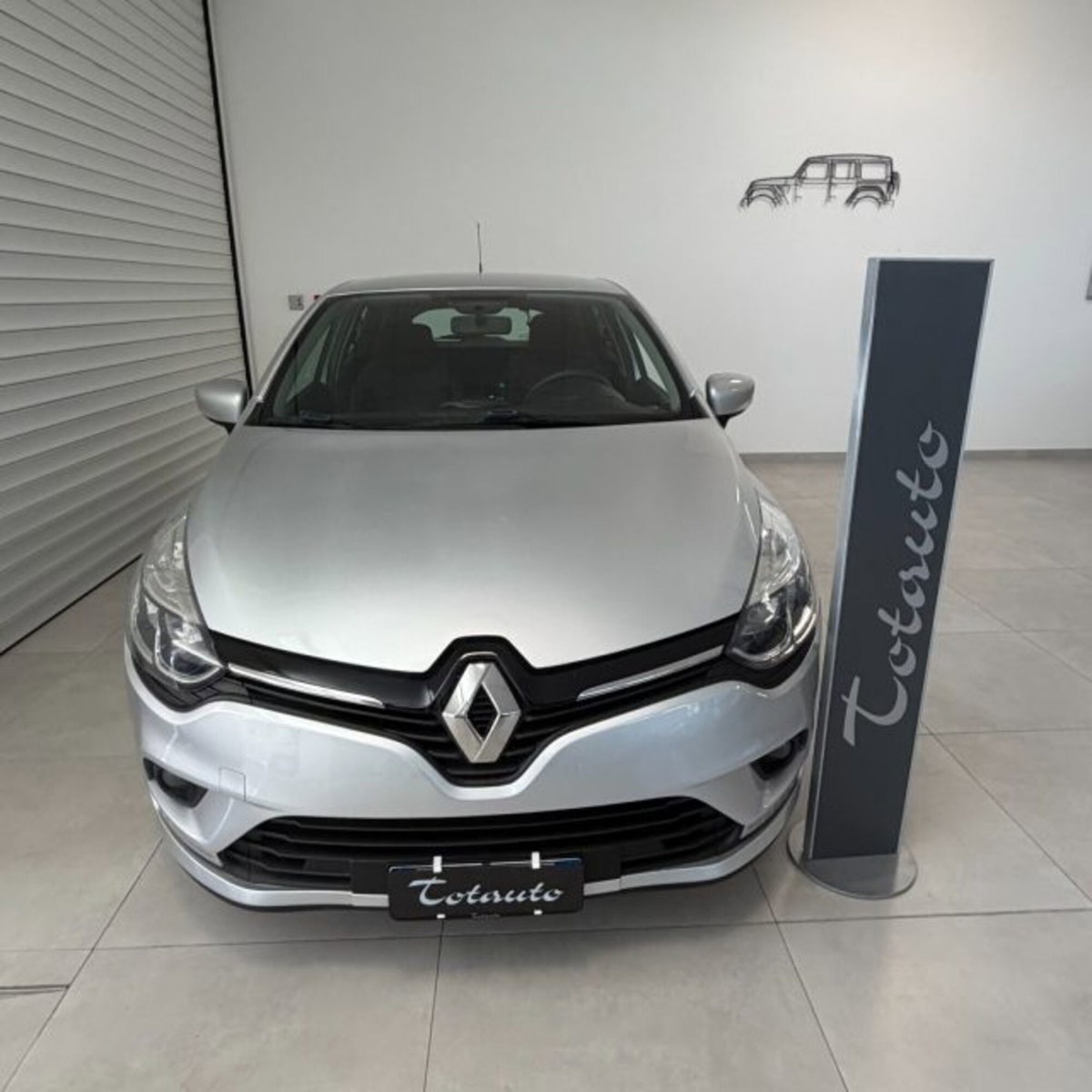 Renault Clio dCi 8V 90 CV 5 porte Business (2)