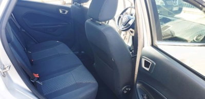 Ford Fiesta 1.4 TDCi 70CV 5 porte Titanium (10)