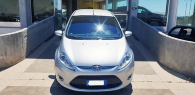 Ford Fiesta 1.4 TDCi 70CV 5 porte Titanium (2)