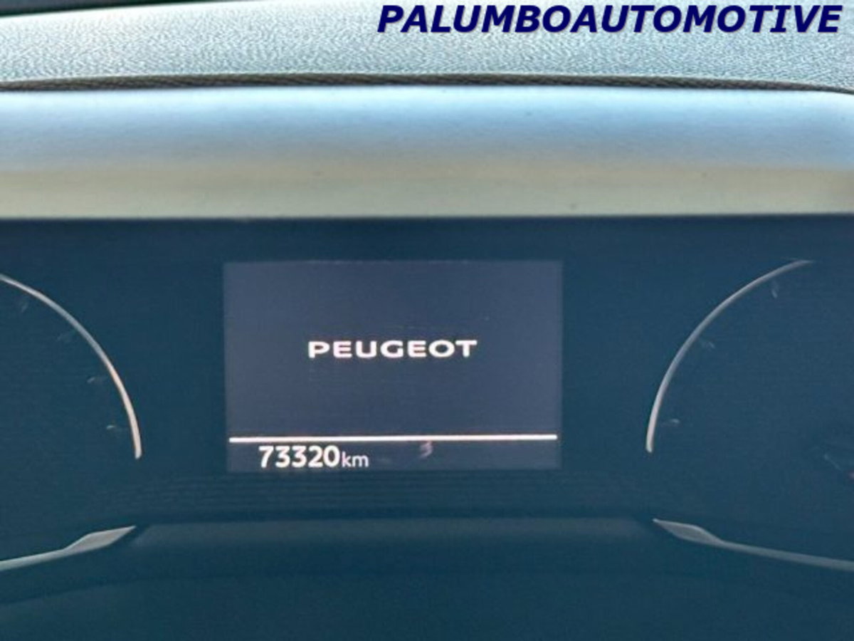 Peugeot 2008 BlueHDi 130 S&S EAT8 Allure Pack (10)