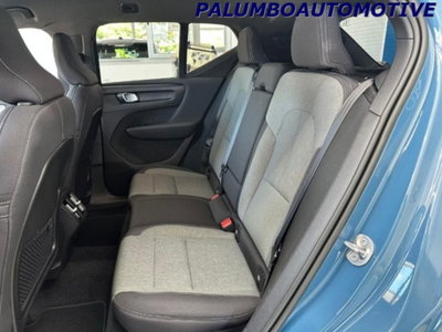 Volvo XC40 T2 automatico Core (11)