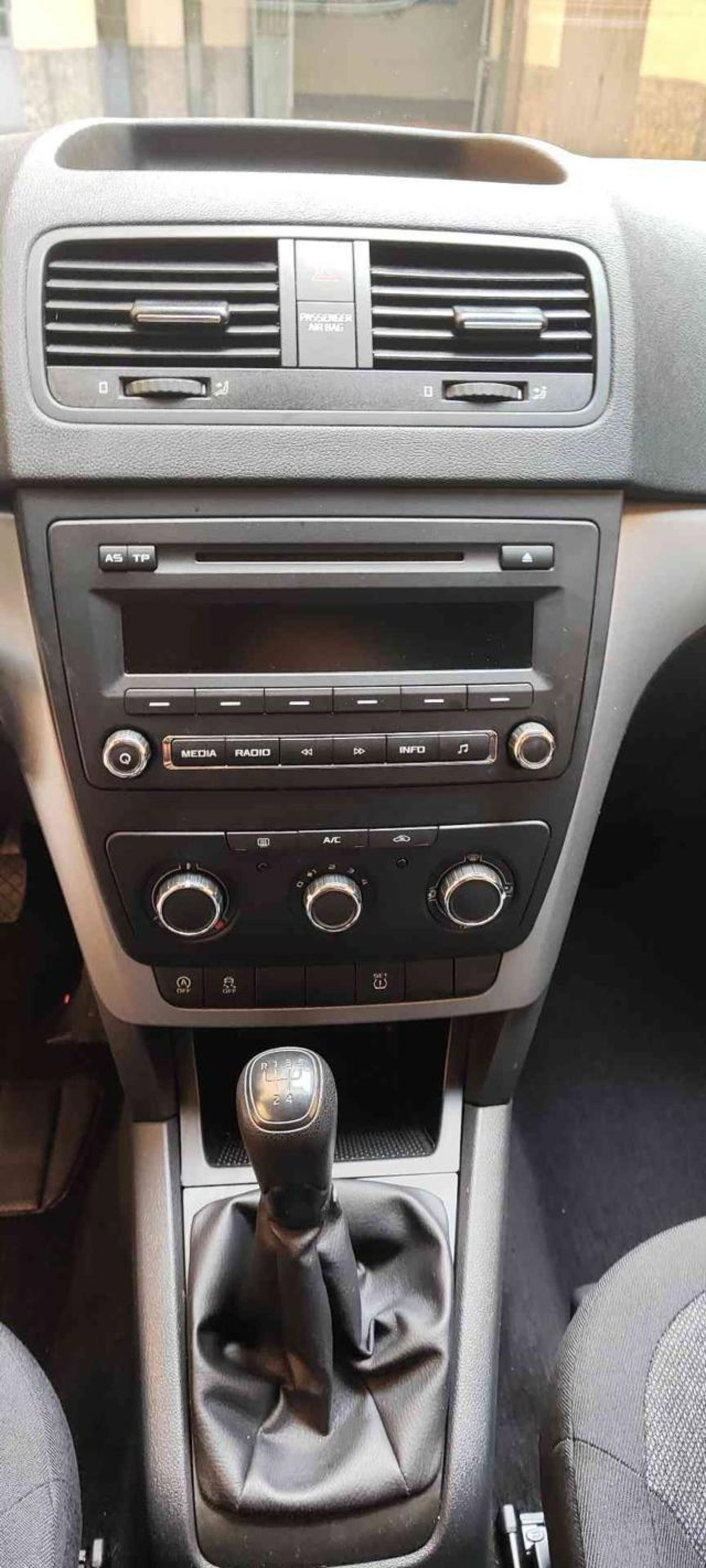 Skoda Yeti 1.6 TDI CR 105CV Ambition GreenLine (14)