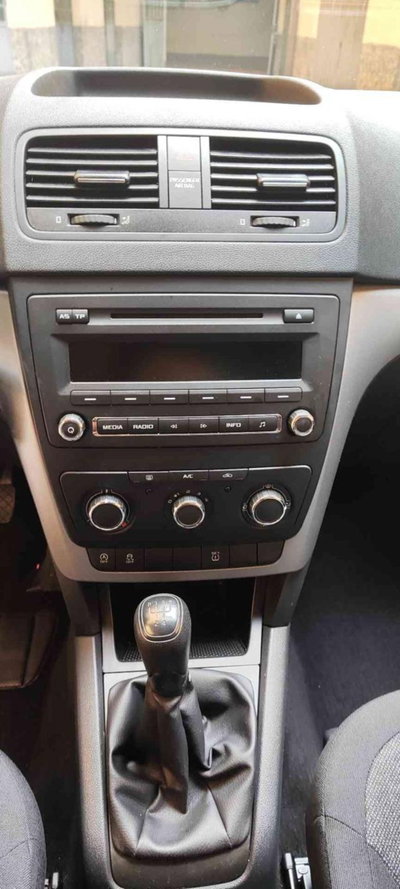 Skoda Yeti 1.6 TDI CR 105CV Ambition GreenLine (14)