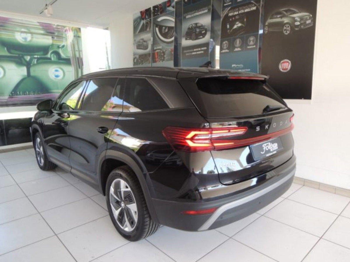 Skoda Kodiaq 2.0 TDI EVO SCR 4x4 DSG 7 posti Executive (4)
