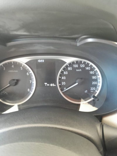 Nissan Micra 1.0L 12V 5 porte Visia (10)