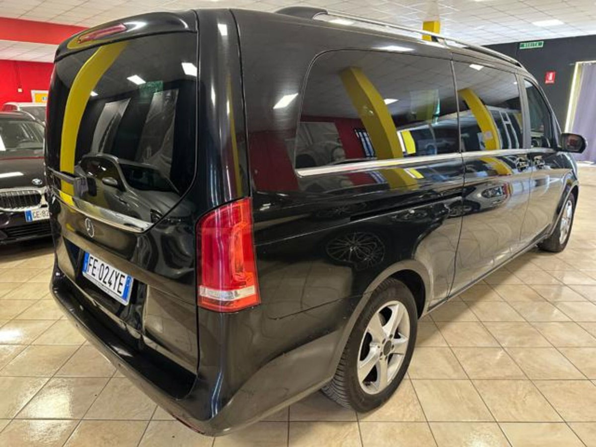 Mercedes-Benz Classe V 220 CDI Executive Extralong (6)