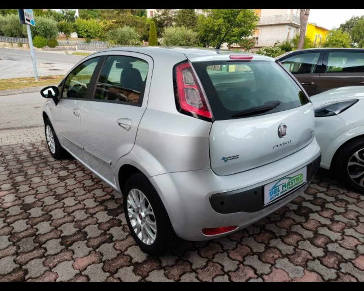 Fiat Punto Evo 1.4 5 porte Dynamic Natural Power (4)