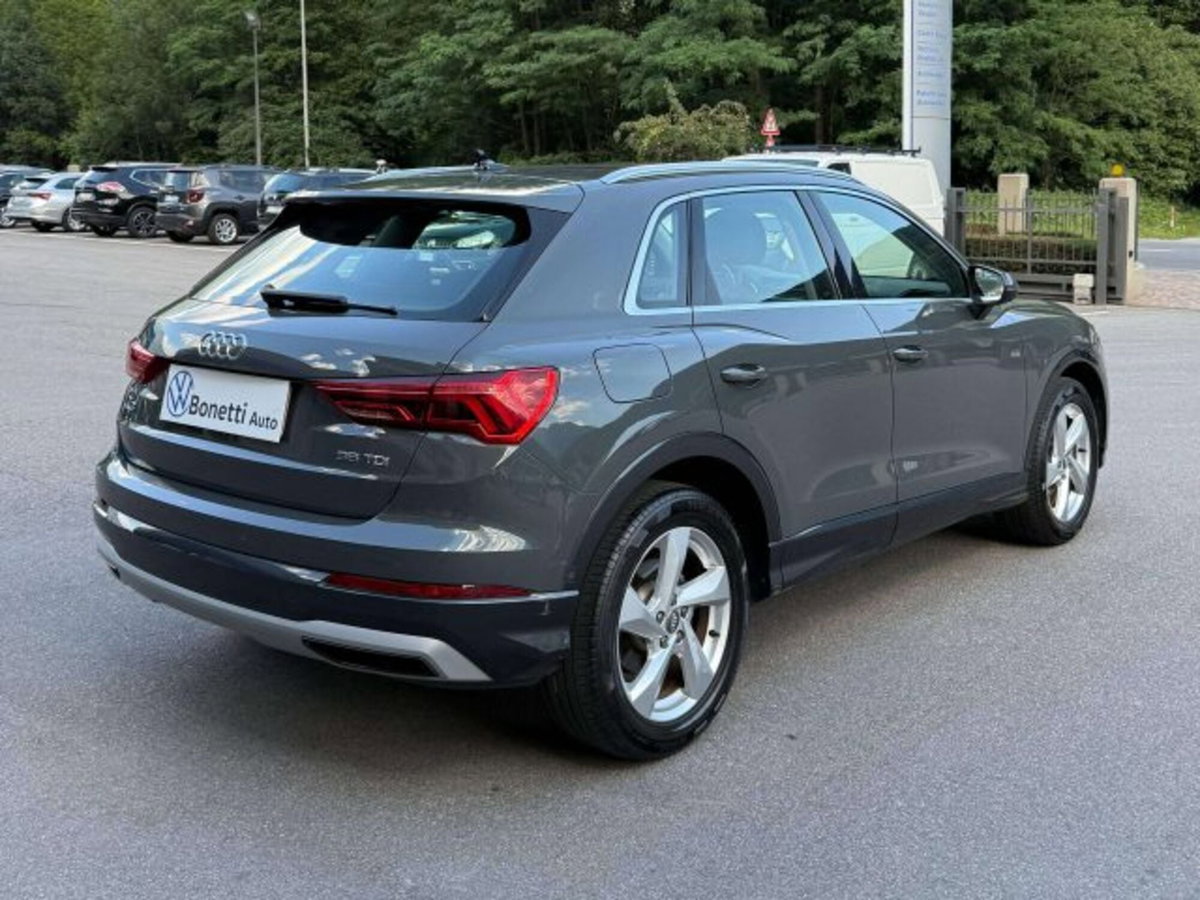 Audi Q3 35 2.0 tdi Business Advanced s-tronic (6)