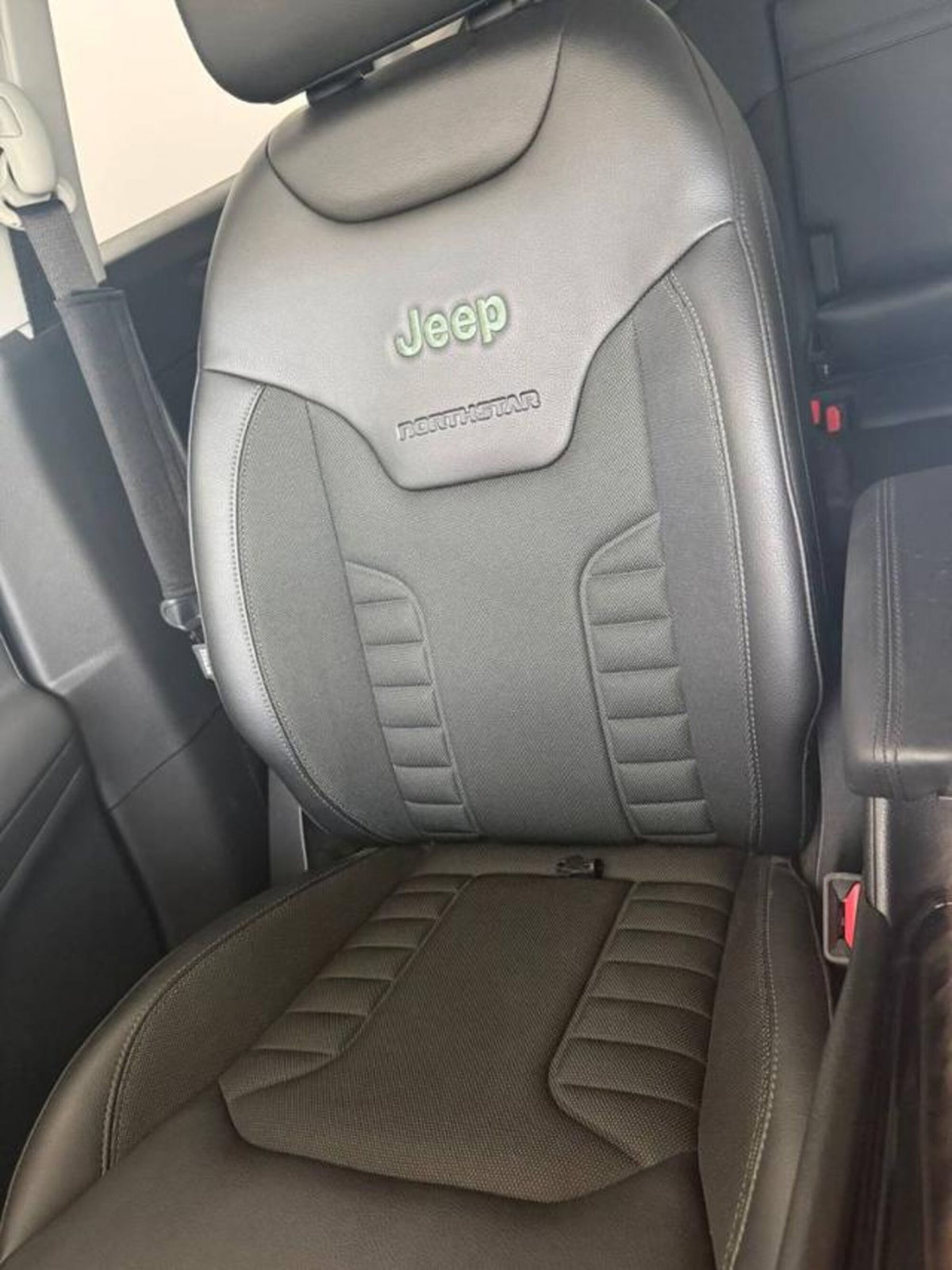 Jeep Compass 1.3 turbo t4 phev North Star 4xe auto (11)