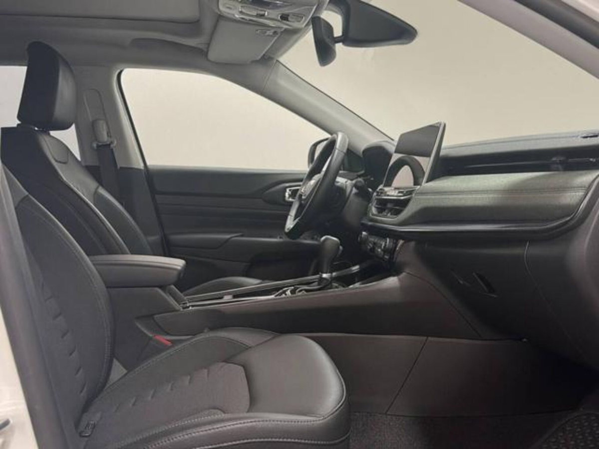 Jeep Compass 1.3 turbo t4 phev North Star 4xe auto (13)