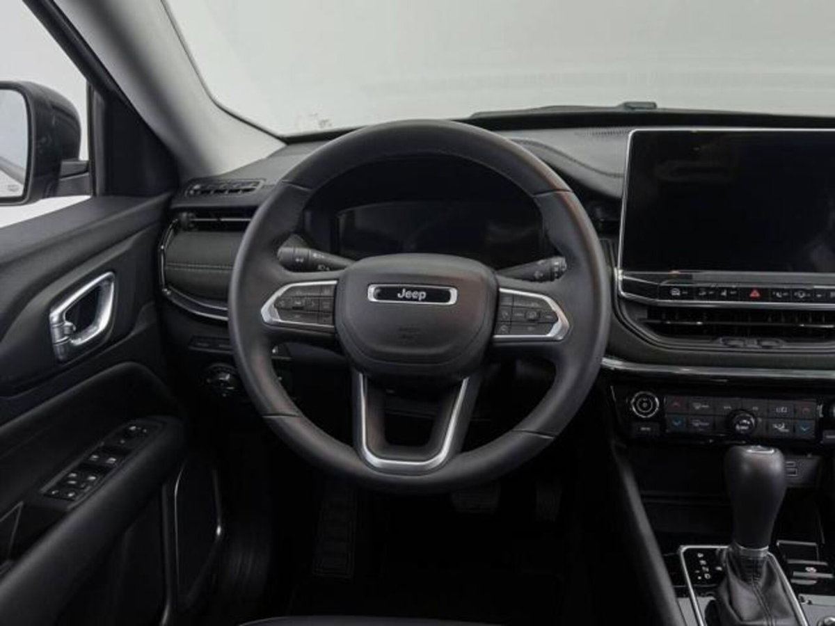 Jeep Compass 1.3 turbo t4 phev North Star 4xe auto (17)