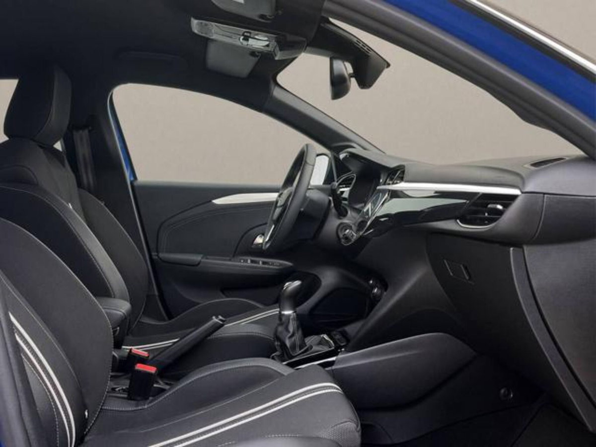 Opel Corsa 1.2 GS s&s 75cv (11)