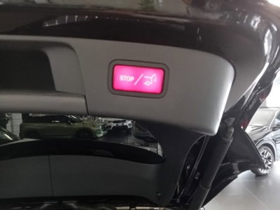 Mercedes-Benz GLA SUV 220 d Automatic Sport (12)