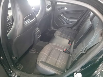 Mercedes-Benz GLA SUV 220 d Automatic Sport (14)