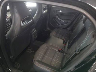 Mercedes-Benz GLA SUV 220 d Automatic Sport (15)