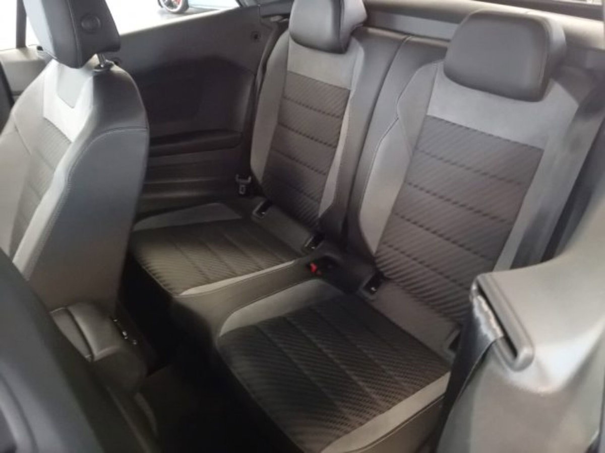 Volkswagen T-Roc Cabrio 1.5 TSI ACT DSG R-Line (11)